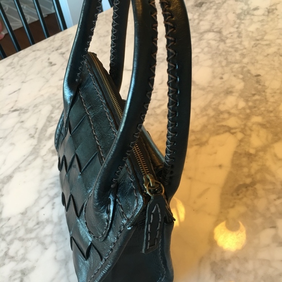 Dua Dua Black Leather Handbag - Picture 3 of 8